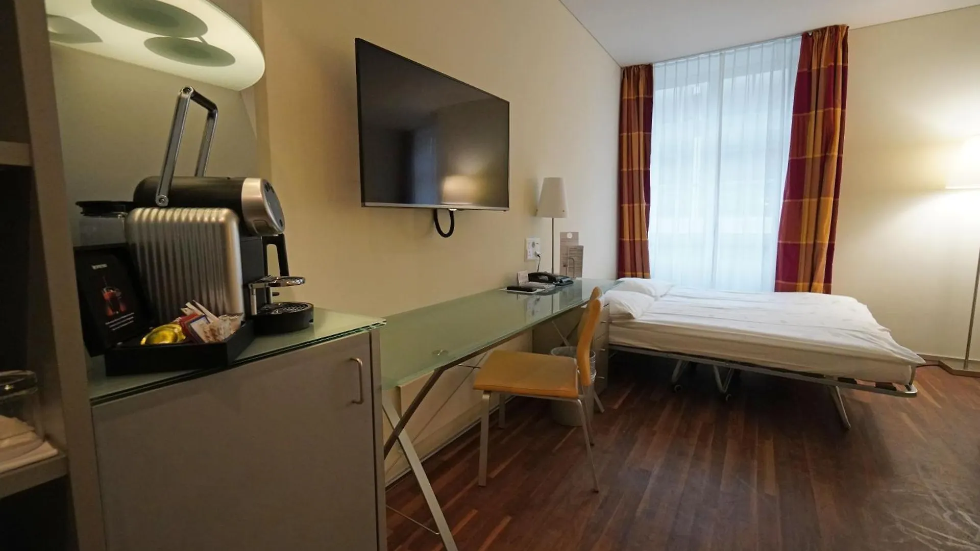 Hotel Glockenhof Zuerich 4*, Zurique