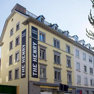 The Henry Self Check-in Zurique