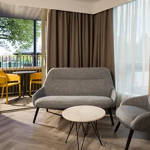 https://roomzzz-london-stratford.brighton-hotels-england.com